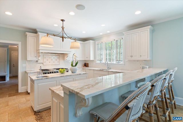 515 ROCKS FARM DR, Charlottesville, VA 22903