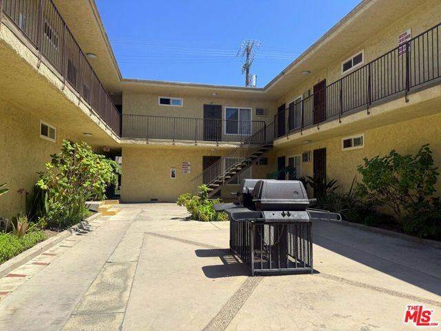 13103 Barbara Ann Street, North Hollywood (los Angeles), CA 91605