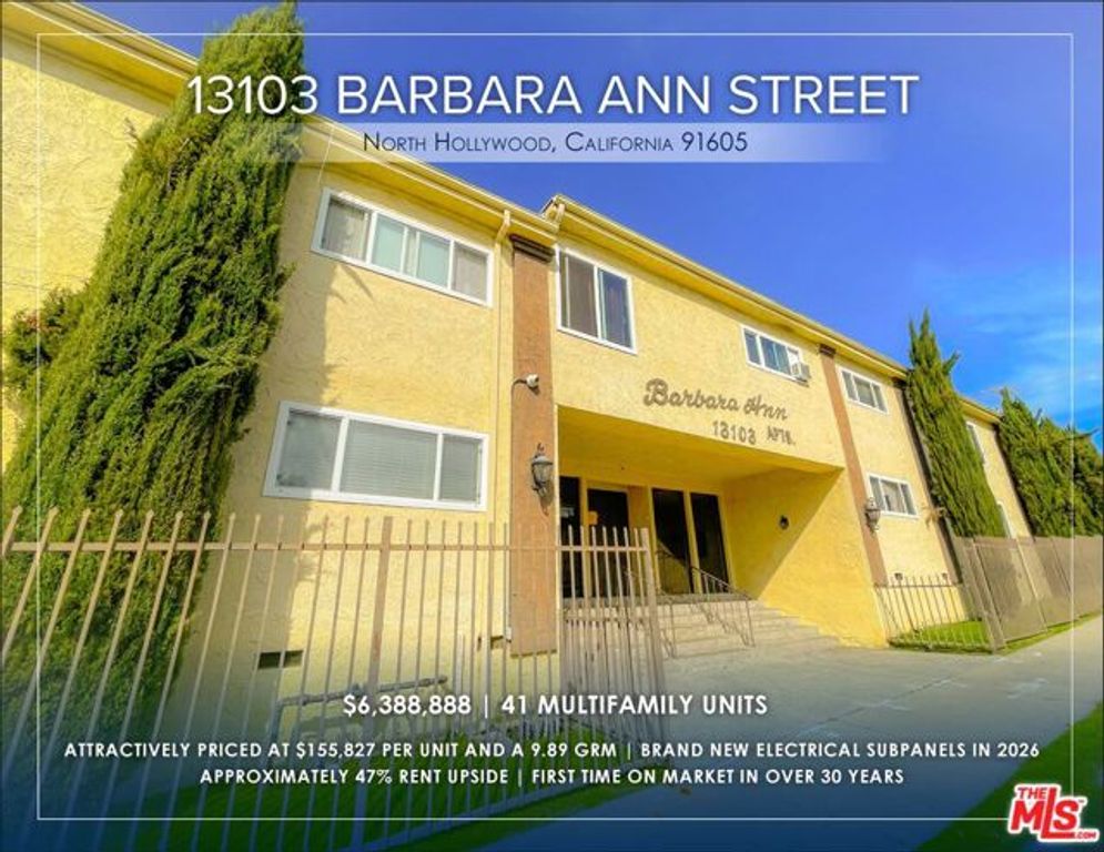 13103 Barbara Ann Street, North Hollywood (los Angeles), CA 91605