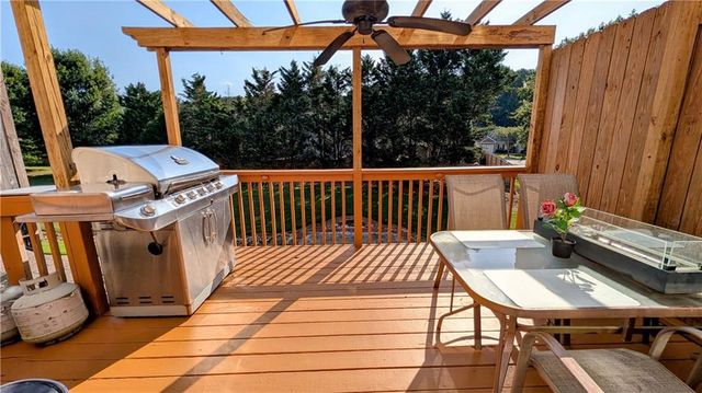 251 Derby Court, Acworth, GA 30102