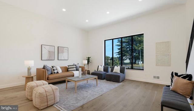 3750 WHEATSHEAF RD, Huntingdon Valley, PA 19006