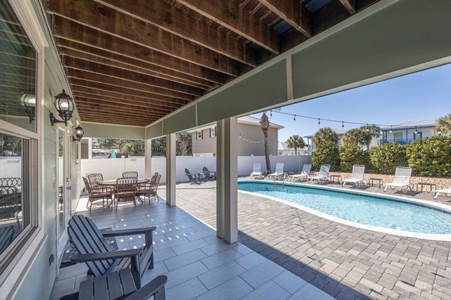 94 Dolphin Street, Destin, FL 32541