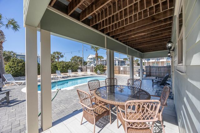 94 Dolphin Street, Destin, FL 32541