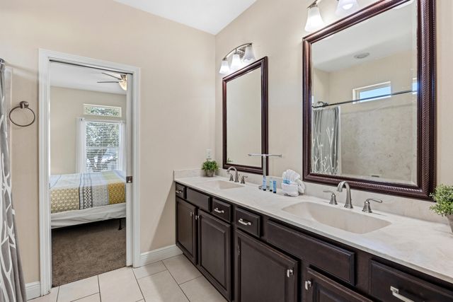 94 Dolphin Street, Destin, FL 32541