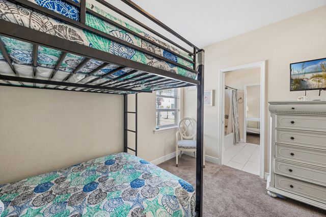 94 Dolphin Street, Destin, FL 32541