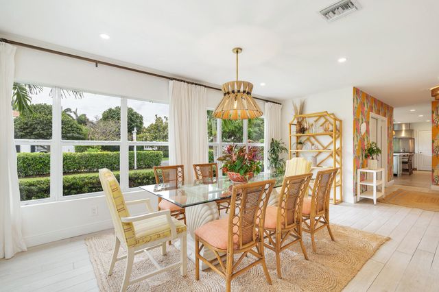 225 Russlyn Drive, West Palm Beach, FL 33405