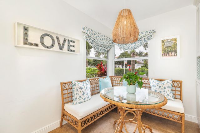 225 Russlyn Drive, West Palm Beach, FL 33405