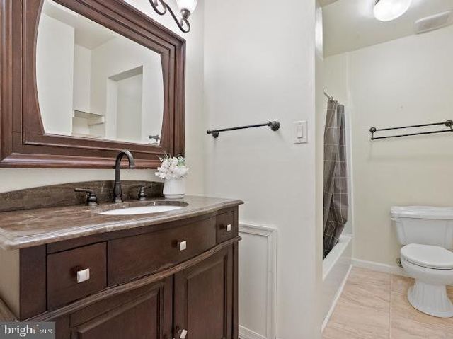 43 LA CASCATA, Clementon, NJ 08021