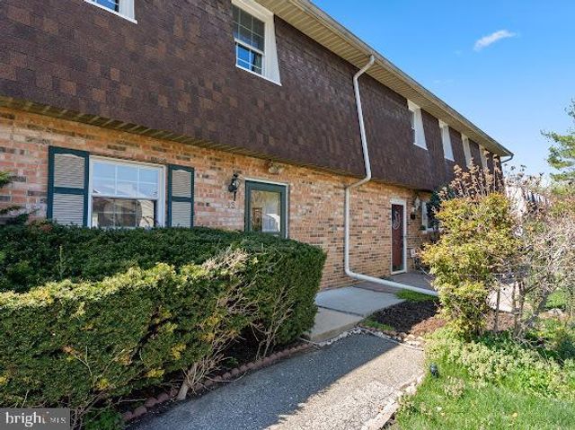 43 LA CASCATA, Clementon, NJ 08021