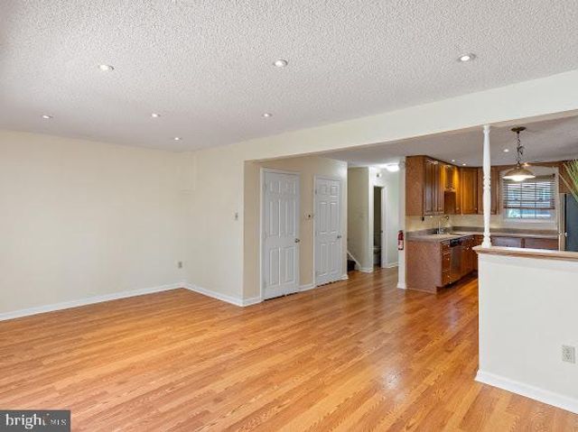 43 LA CASCATA, Clementon, NJ 08021