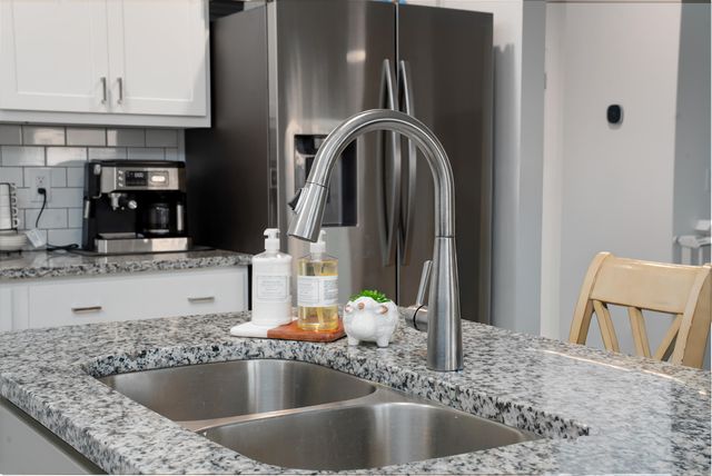 504 N Cheyenne Valley Road, Nixa, MO 65714