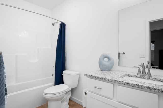 504 N Cheyenne Valley Road, Nixa, MO 65714