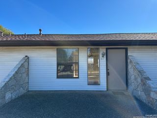 617 Oak Park Dr Unit 617, Boerne, TX 78006