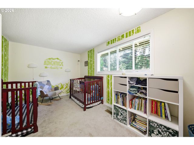 2213 Ne PARKVIEW Dr, Vancouver, WA 98686