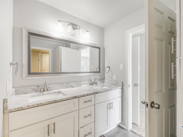 9921 Sean Drive, Frisco, TX 75035