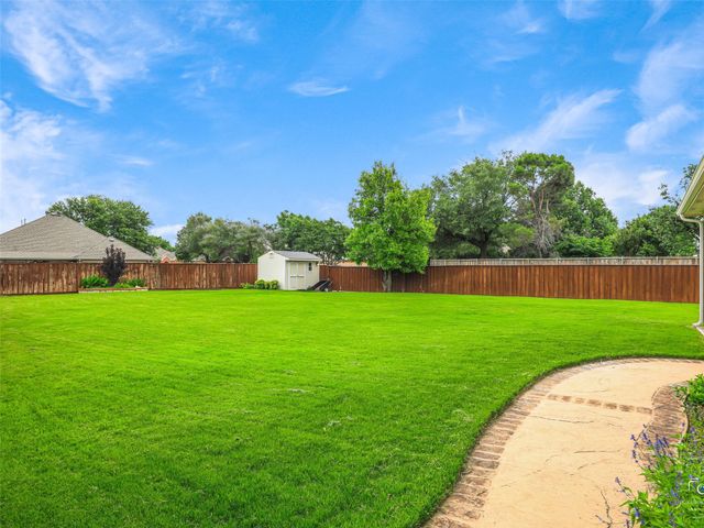 9921 Sean Drive, Frisco, TX 75035