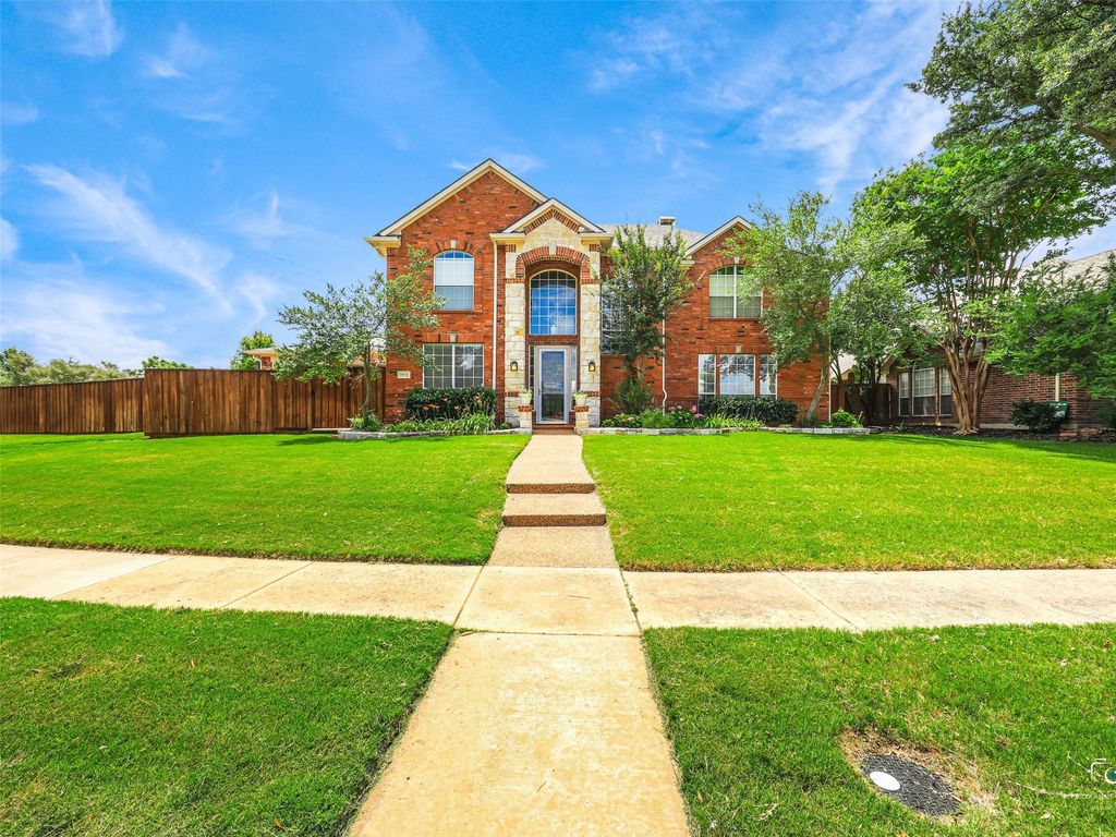 9921 Sean Drive, Frisco, TX 75035