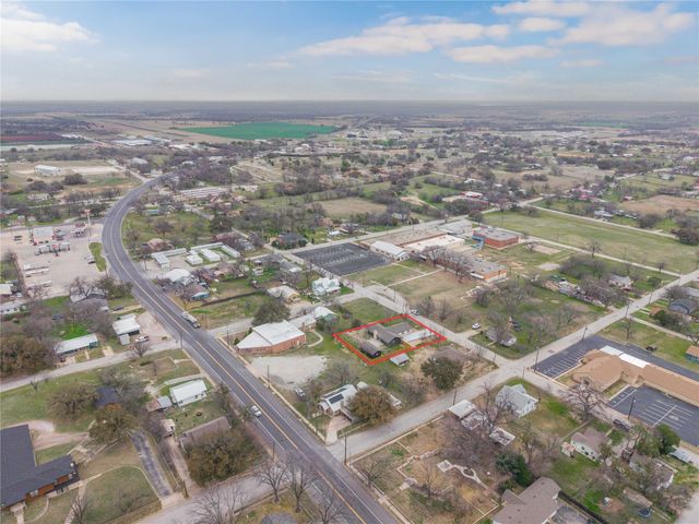 603 N Pearl Street, Comanche, TX 76442