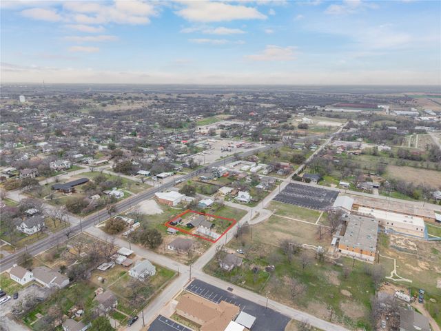 603 N Pearl Street, Comanche, TX 76442