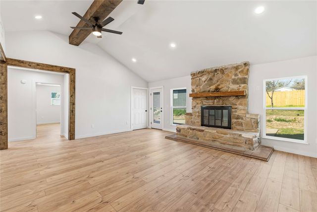 603 N Pearl Street, Comanche, TX 76442