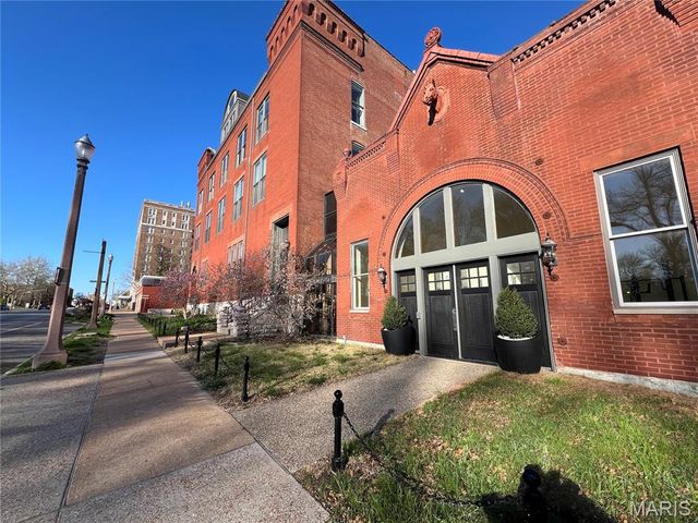 3556 Magnolia Avenue 202, St Louis, MO 63118