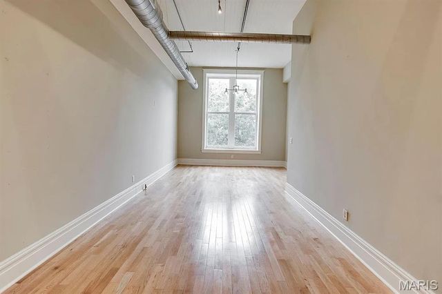3556 Magnolia Avenue 202, St Louis, MO 63118