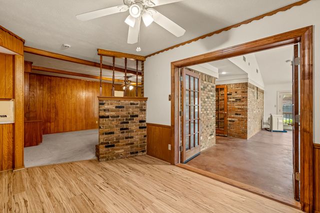 11034 Ridgemeadow Drive, Dallas, TX 75218