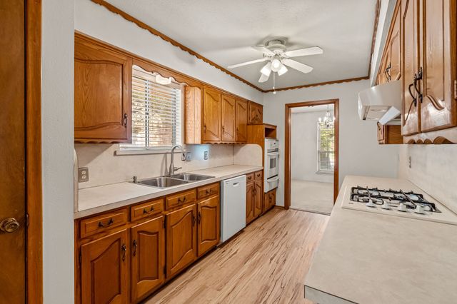 11034 Ridgemeadow Drive, Dallas, TX 75218