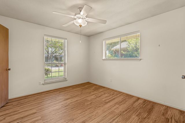 11034 Ridgemeadow Drive, Dallas, TX 75218