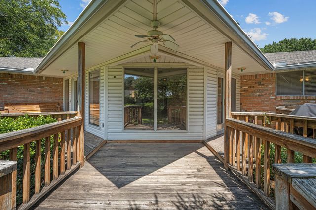 11034 Ridgemeadow Drive, Dallas, TX 75218