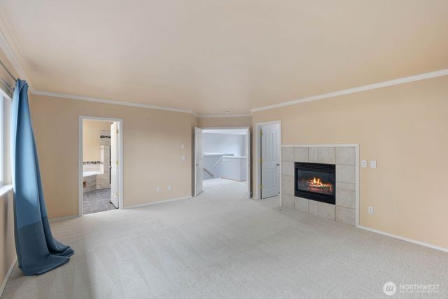 5529 Elizabeth Loop SE, Auburn, WA 98092