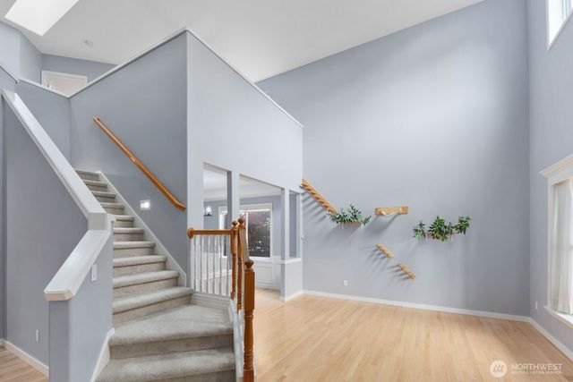 5529 Elizabeth Loop SE, Auburn, WA 98092