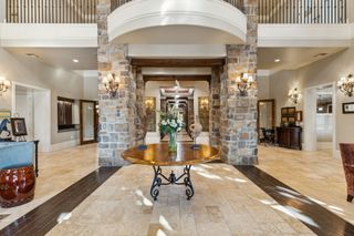 301 Watermere Drive 401, Southlake, TX 76092
