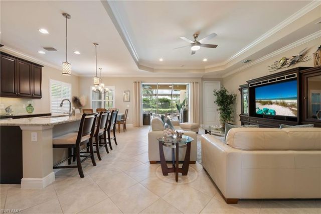 3557 Canopy CIR, Naples, FL 34120