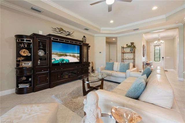 3557 Canopy CIR, Naples, FL 34120