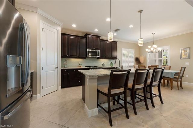 3557 Canopy CIR, Naples, FL 34120