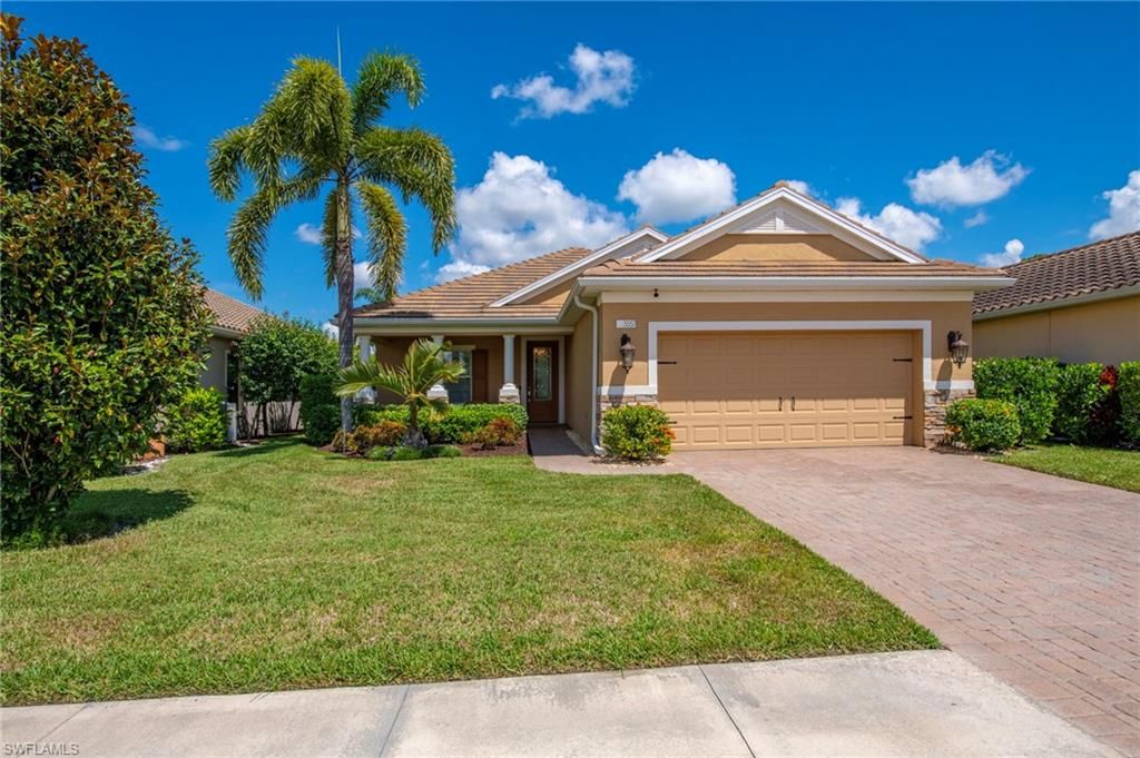 3557 Canopy CIR, Naples, FL 34120