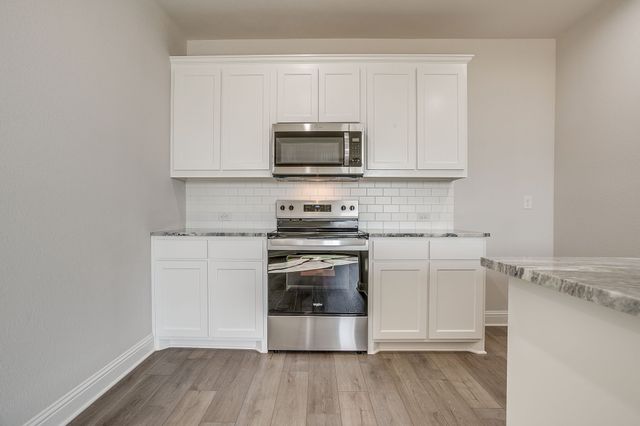 6914 Yellow Hammer Way, Arlington, TX 76001