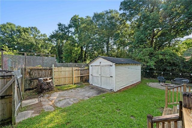 205 Pinehill Drive, Mobile, AL 36606