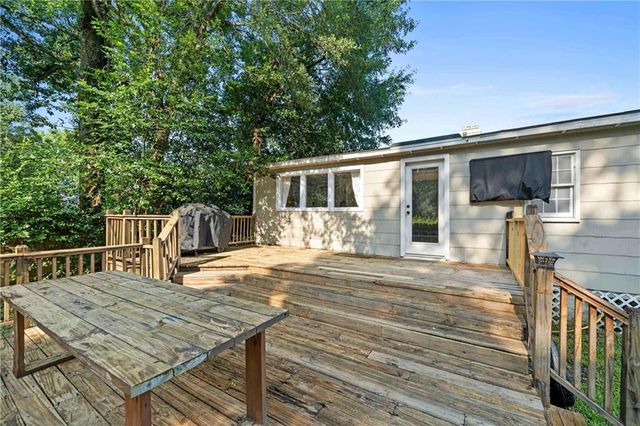 205 Pinehill Drive, Mobile, AL 36606