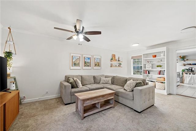 205 Pinehill Drive, Mobile, AL 36606