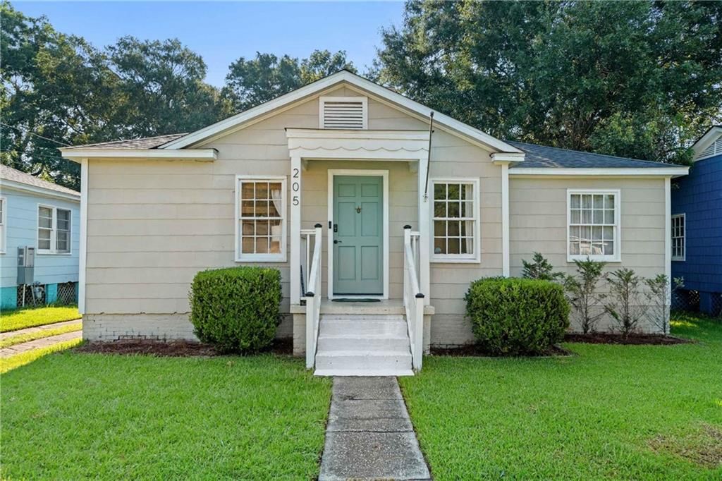 205 Pinehill Drive, Mobile, AL 36606 — photo 3