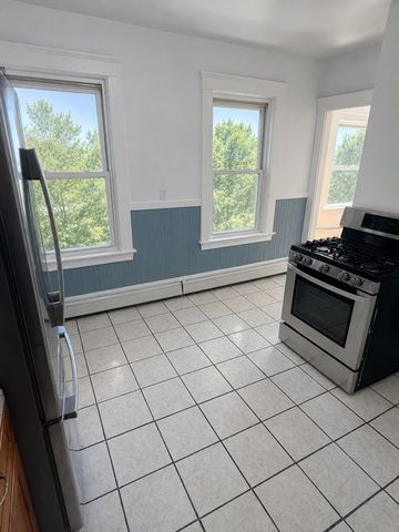 47 Longwood Ave 2, Fitchburg, MA 01420