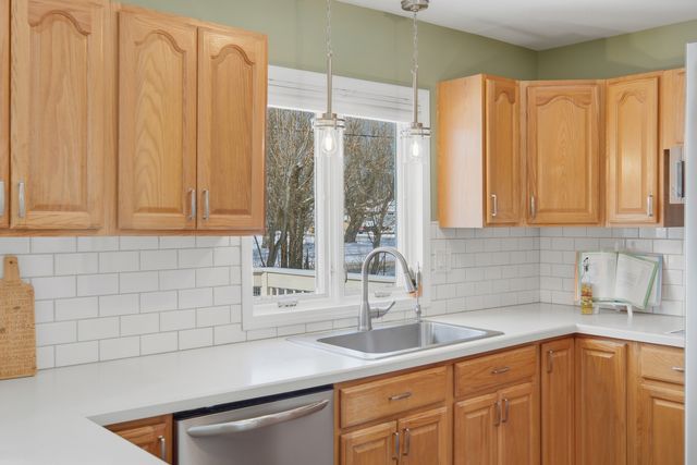 296 Charlotte Avenue, Crystal Lake, IL 60014