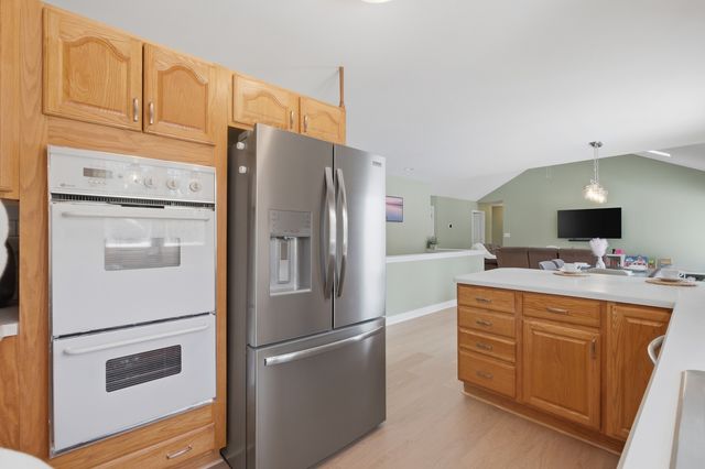 296 Charlotte Avenue, Crystal Lake, IL 60014