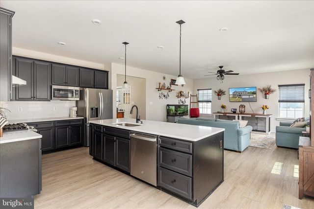 207 DECATUR, Stephens City, VA 22655