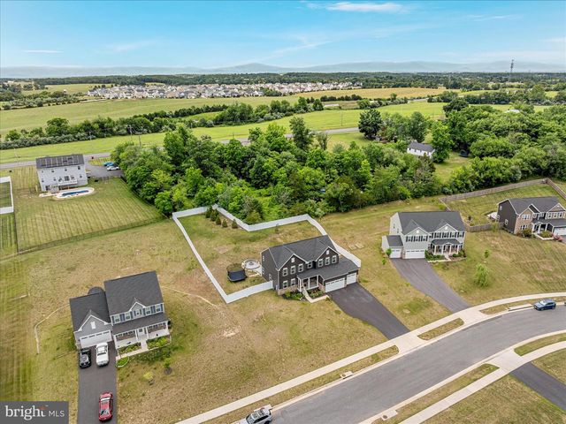 207 DECATUR, Stephens City, VA 22655