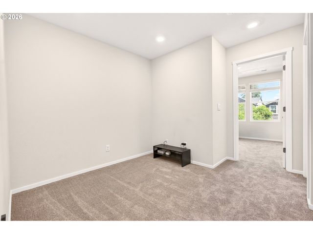 5904 Ne 80TH Ct, Vancouver, WA 98662
