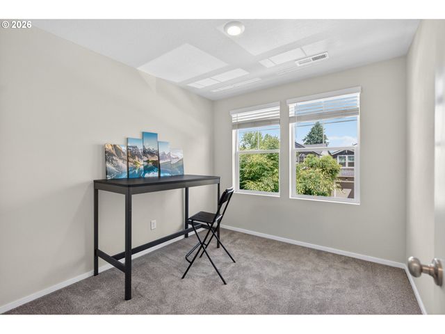 5904 Ne 80TH Ct, Vancouver, WA 98662