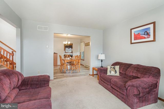 122 WESSON CT, Mifflintown, PA 17059